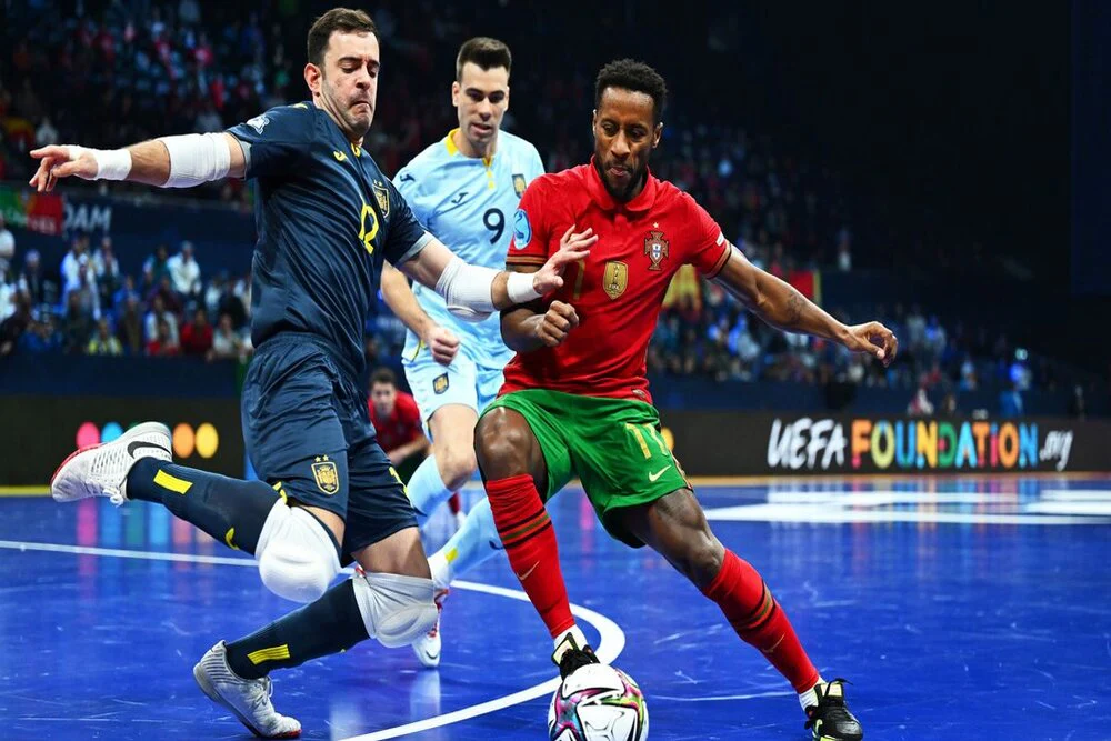 体图：种种迹象表明埃姆雷-詹将会与多特蒙德续约并留队